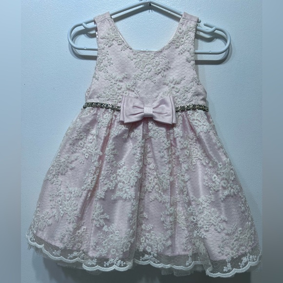 American Princess Pink Lace Dress w/ Front Bow & Rhinestone waist Size  24months - Picture 1 of 9